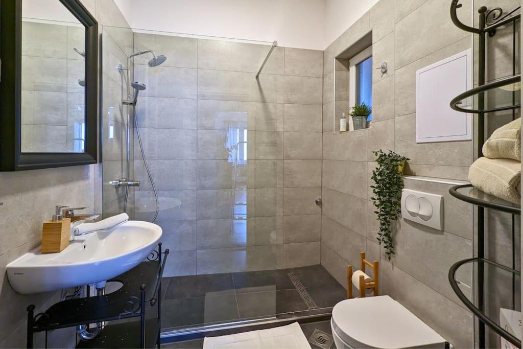 True Zagreb Centrally Located & Spacious Apartment Екстер'єр фото